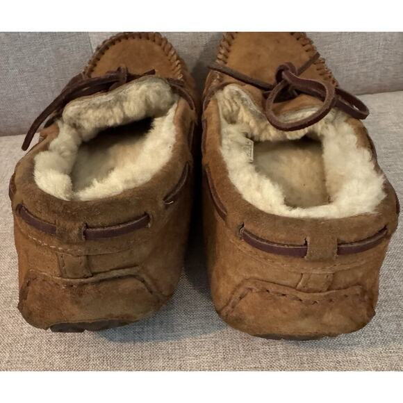 UGG Dakota Chestnut Suede Fur Slippers Womens Size 7 - Picture 3 of 7